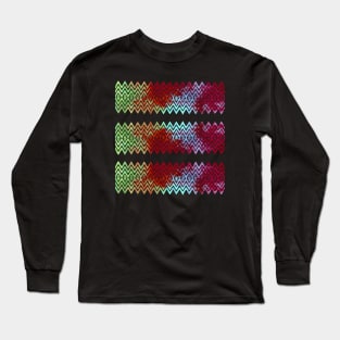 Colourful Green and Red Zigzag Silhouette Digital Art Long Sleeve T-Shirt